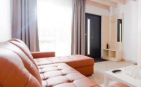 Pina House